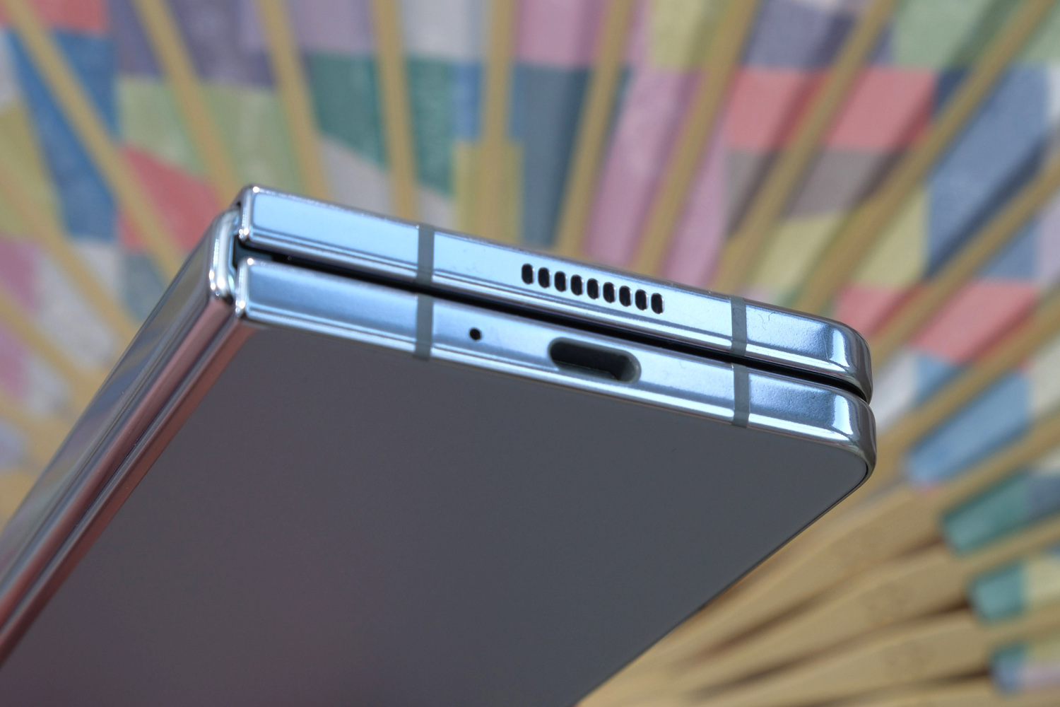Samsung Galaxy Z Fold 5 review USB port
